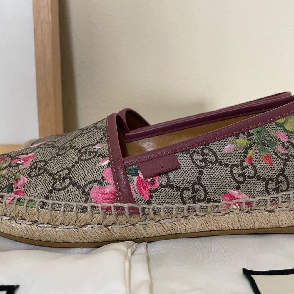 Gucci canvas flat espadrille size 36 1/2 - Picture 7 of 12